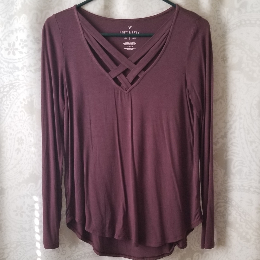 American Eagle Soft & Sexy Long Sleeve